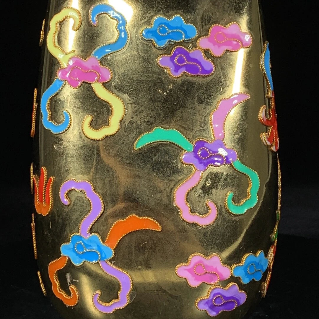 7.2‘’Leather bag-shaped pot with enamel colors of official kiln in Song Dynasty.