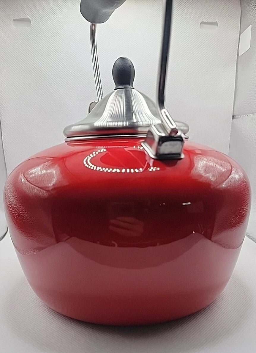 Chantal Red Enamel Stainless Steel 2 Qt Whistling Tea Kettle Apple Red NICE