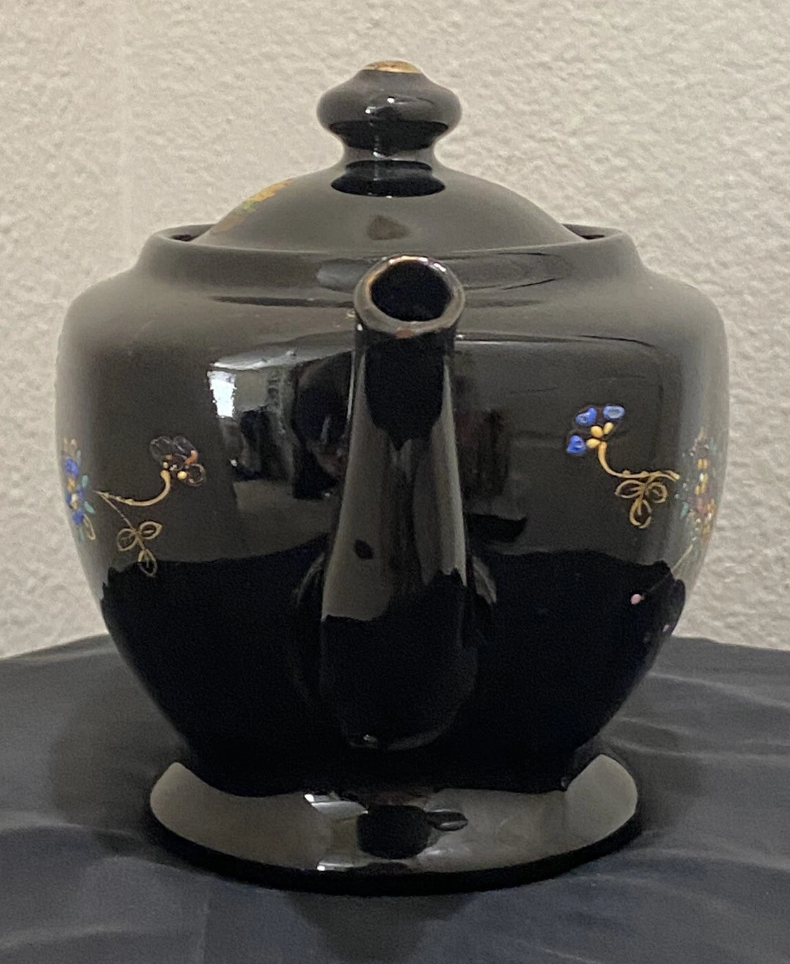 Black Redware Ceramic Teapot Japan Hand Painted Moriage Enamel Floral Gold VTG