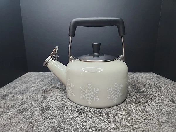 Chantal 1.4-Quart Enamel-on-Steel Sven Tea Kettle Snowflake/Gray Whistling Pot