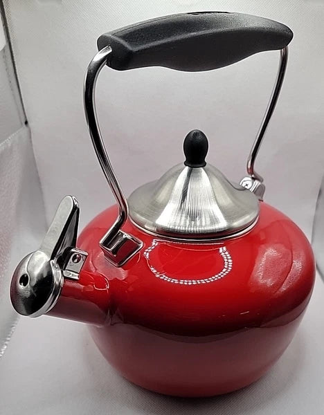 Chantal Red Enamel Stainless Steel 2 Qt Whistling Tea Kettle Apple Red NICE