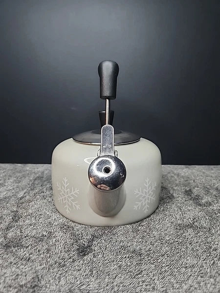 Chantal 1.4-Quart Enamel-on-Steel Sven Tea Kettle Snowflake/Gray Whistling Pot
