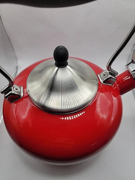 Chantal Red Enamel Stainless Steel 2 Qt Whistling Tea Kettle Apple Red NICE
