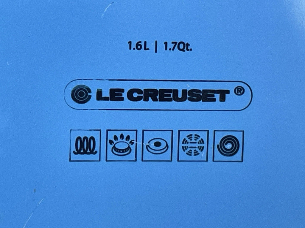 Le Creuset Classic Whistling 1.7 Quart Tea Kettle Enamel-on-Steel Lapis Blue EUC