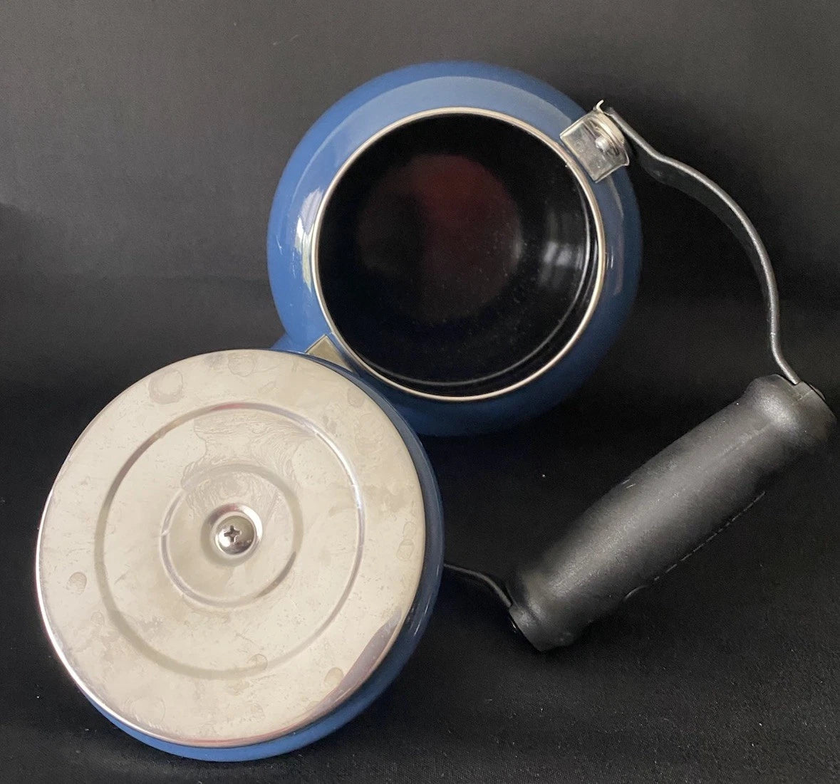 Le Creuset Blue Enamel On Metal Tea Kettle