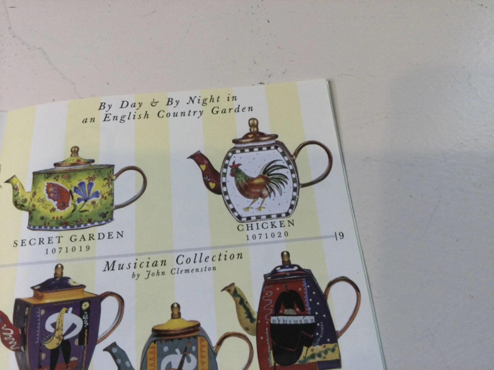 CHARLOTTE DI VITA CHICKEN TEAPOT