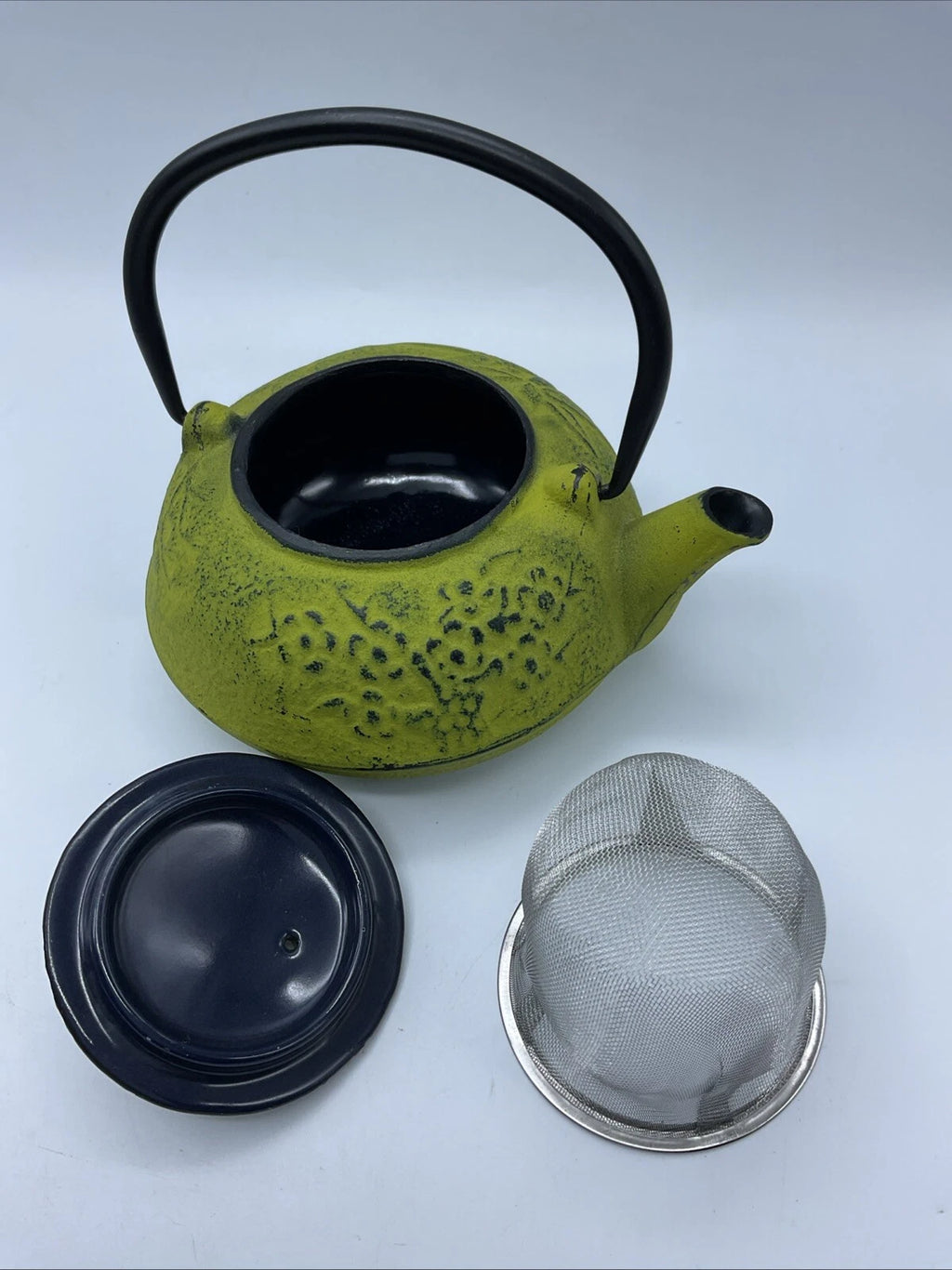 Kyusu Teapot Cast Iron Creative home, Lime Green, Bamboo Design, Infusion Basket