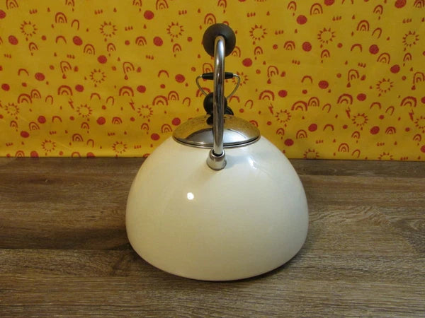 COPCO Whistling Teapot Tea Kettle Cream Enamel Tea Pot 2.5 Qts
