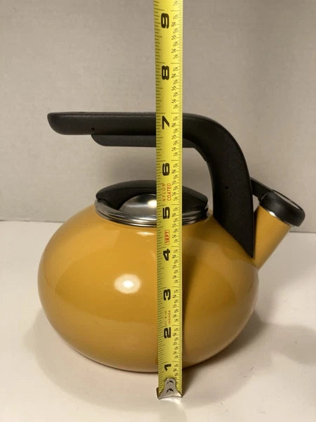 KitchenAid 1.5  Qt. Yellow Whistling Tea Pot VintageMid-Century Modern Clean