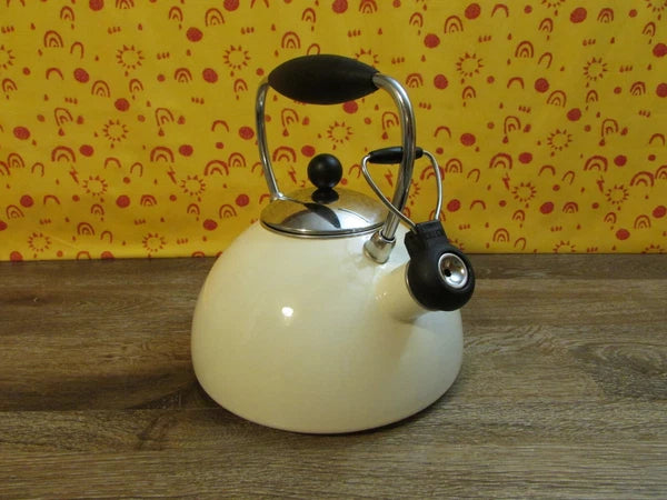 COPCO Whistling Teapot Tea Kettle Cream Enamel Tea Pot 2.5 Qts