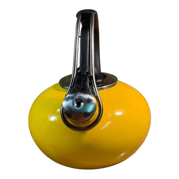 Chantal Yellow LIVESTRONG 1.8 Qt Enamel-Steel Loop Whistling Tea Kettle Pot