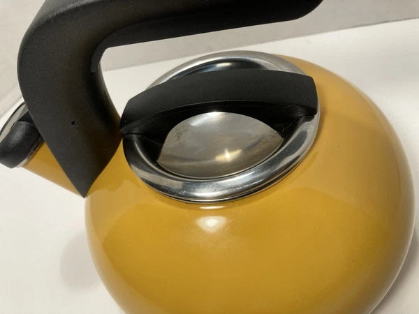 KitchenAid 1.5  Qt. Yellow Whistling Tea Pot VintageMid-Century Modern Clean