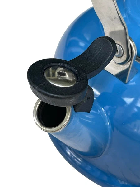 Le Creuset Classic Whistling 1.7 Quart Tea Kettle Enamel-on-Steel Lapis Blue EUC