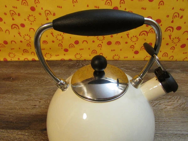 COPCO Whistling Teapot Tea Kettle Cream Enamel Tea Pot 2.5 Qts
